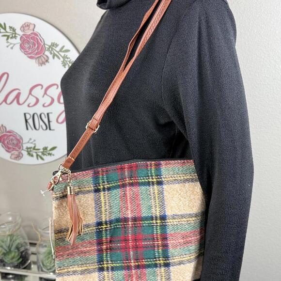 Cute NWTs Women’s Purse - Picture 2 of 9